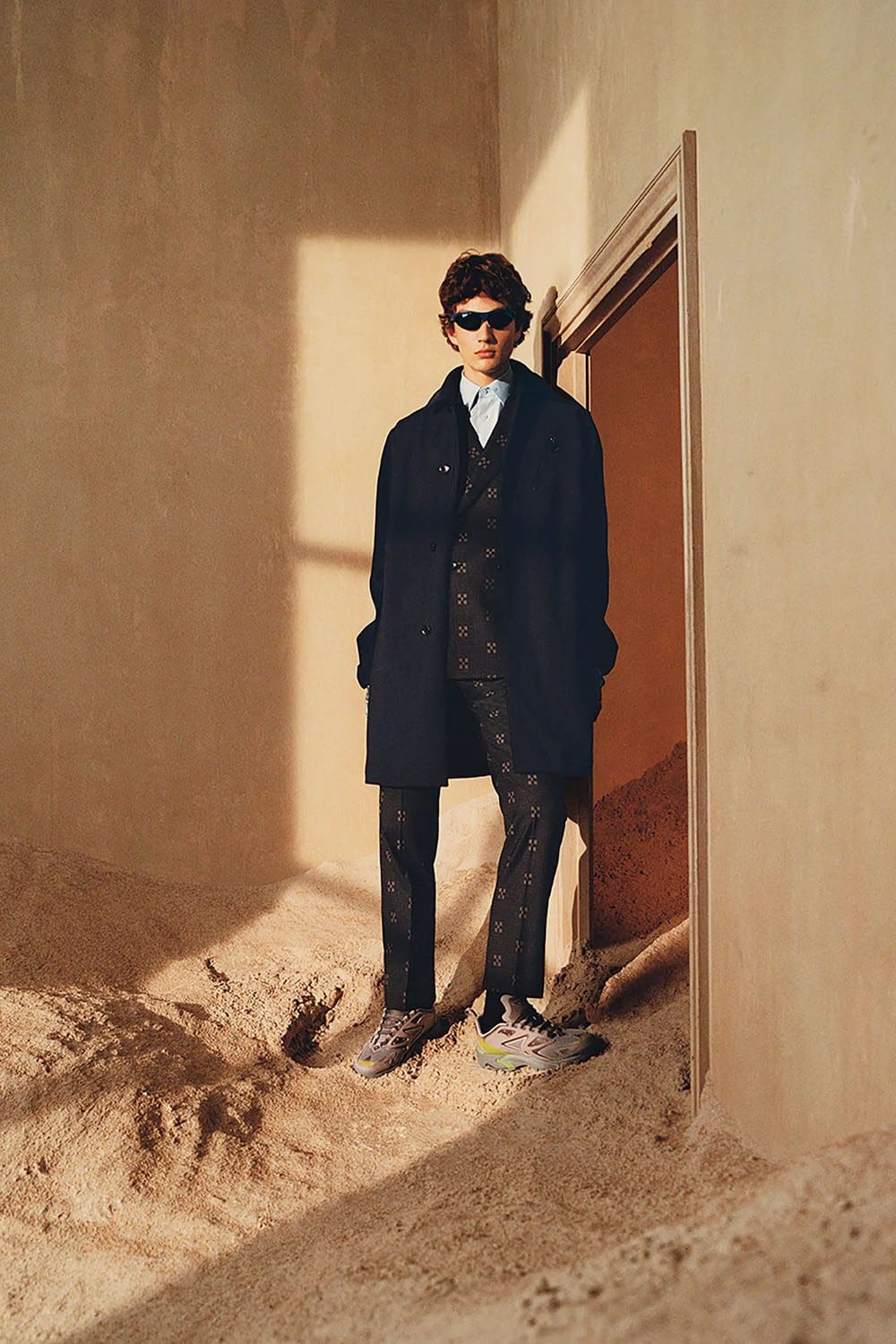 Louis Vuitton Pre Fall 2023 Men Runway Magazine 17