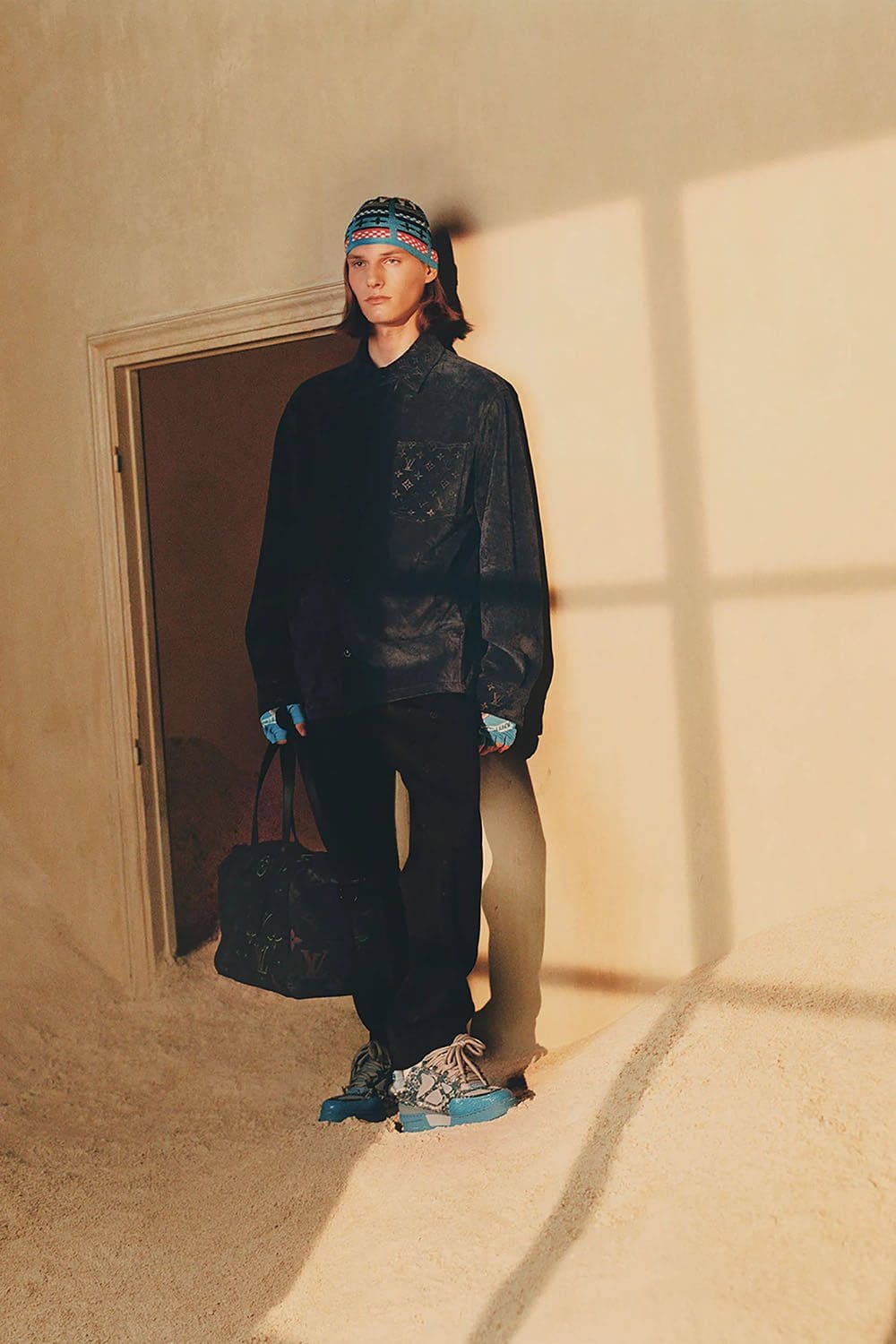 Louis Vuitton Pre Fall 2023 Men Runway Magazine 18