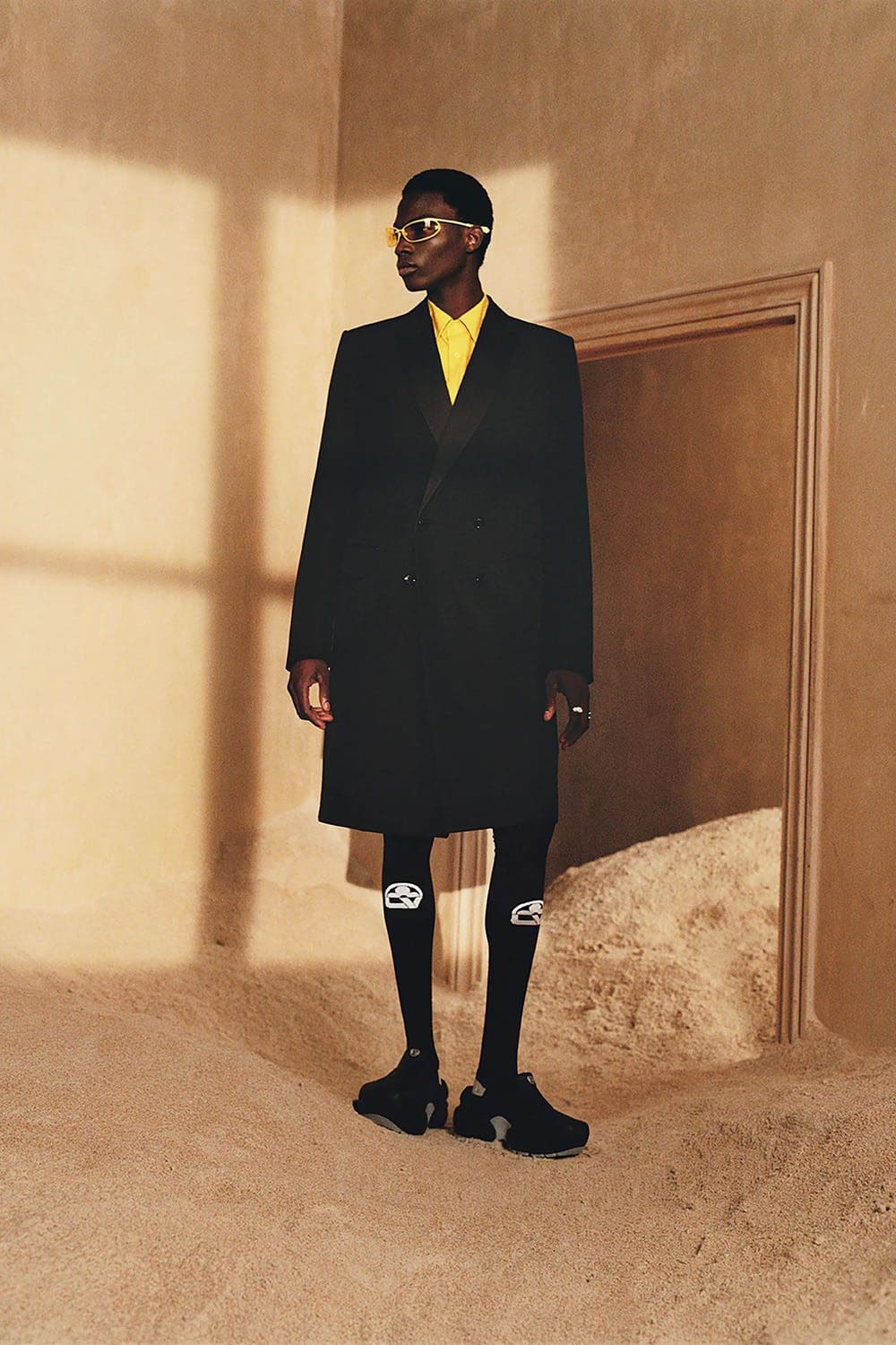 Louis Vuitton Pre Fall 2023 Men Runway Magazine 7