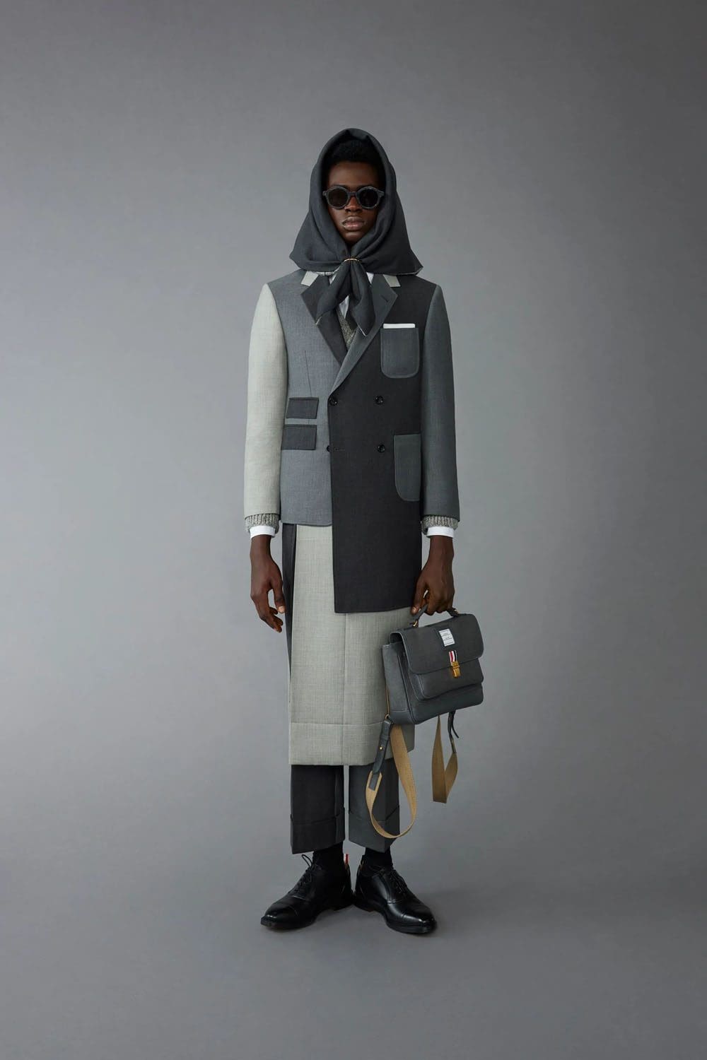 Thom Browne 早秋系列 2023 Runway 12杂志