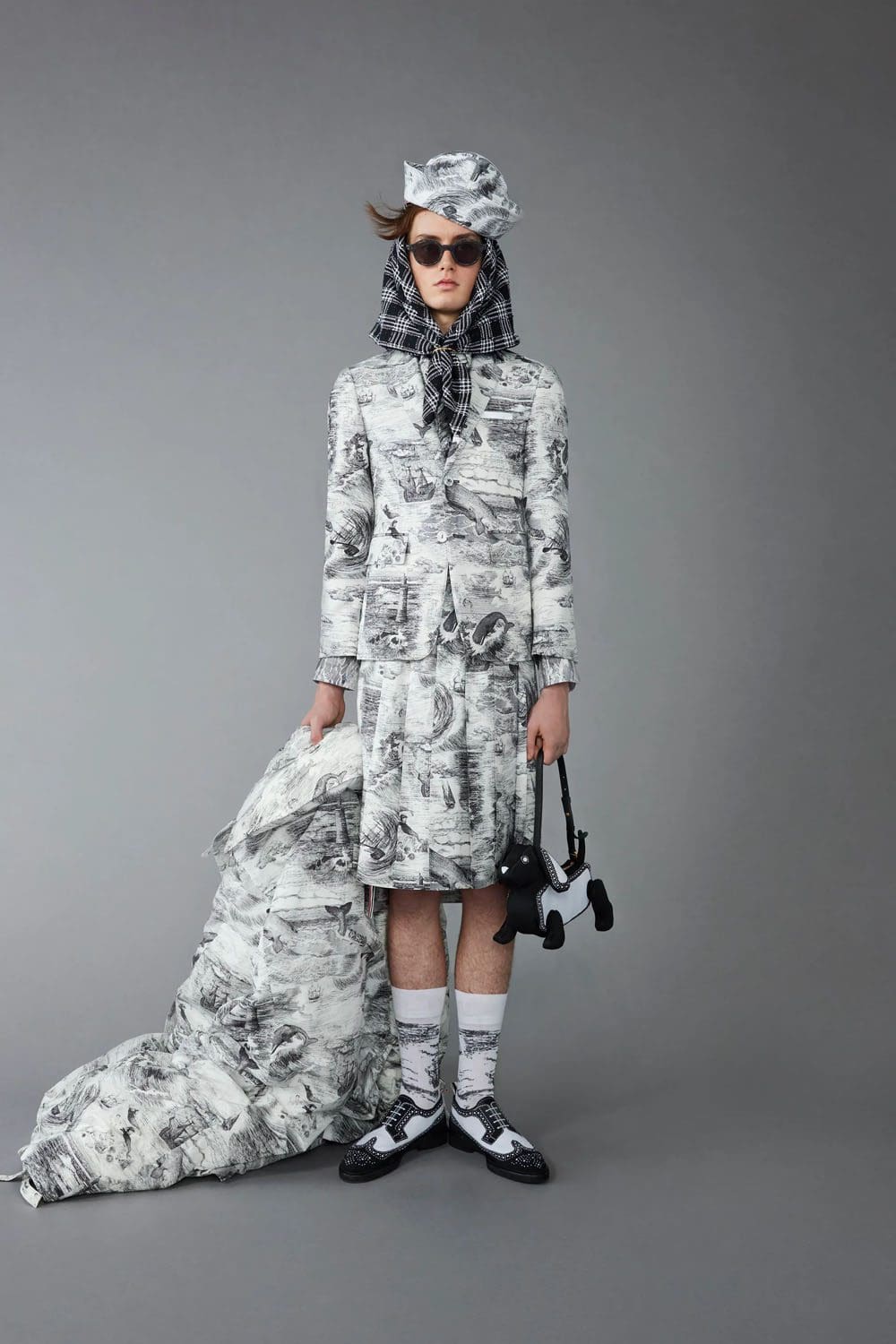 Thom Browne 早秋系列 2023 Runway 76杂志