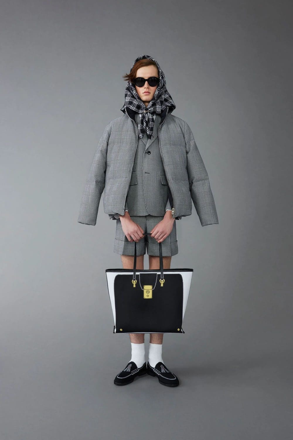 Thom Browne 早秋系列 2023 Runway 80杂志