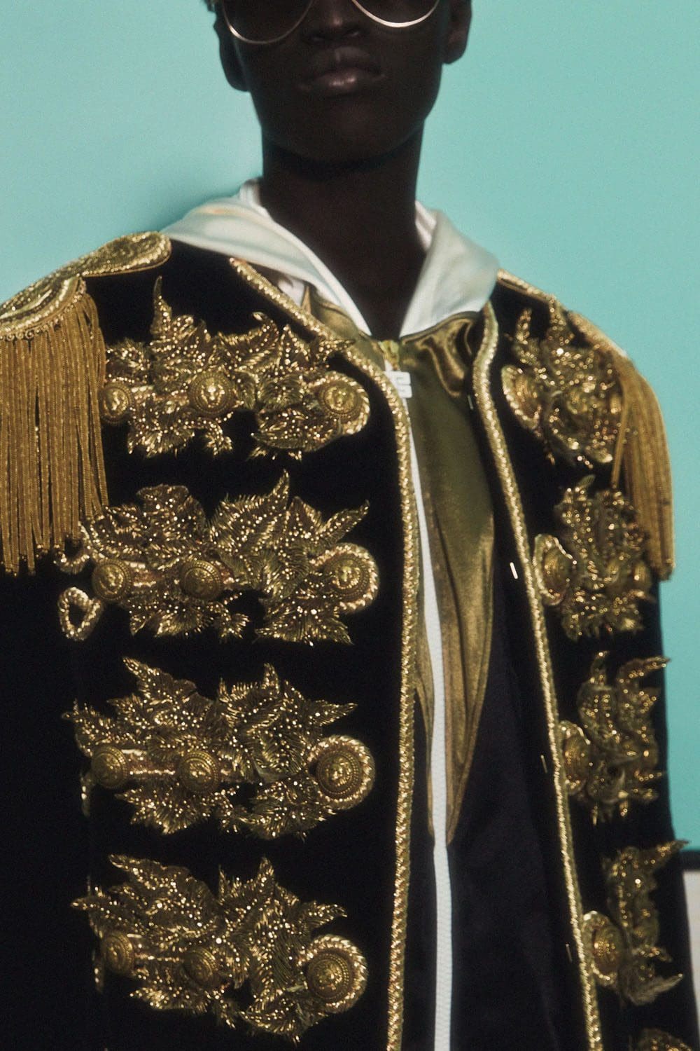 Balmain antes del otoño 2023 Runway Magazine 16