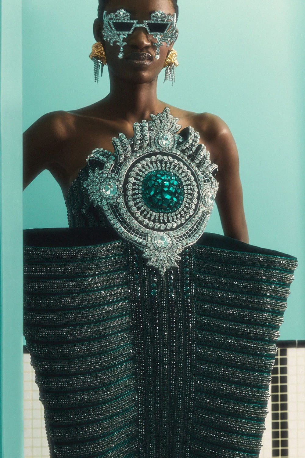 Balmain antes del otoño 2023 Runway Magazine 25