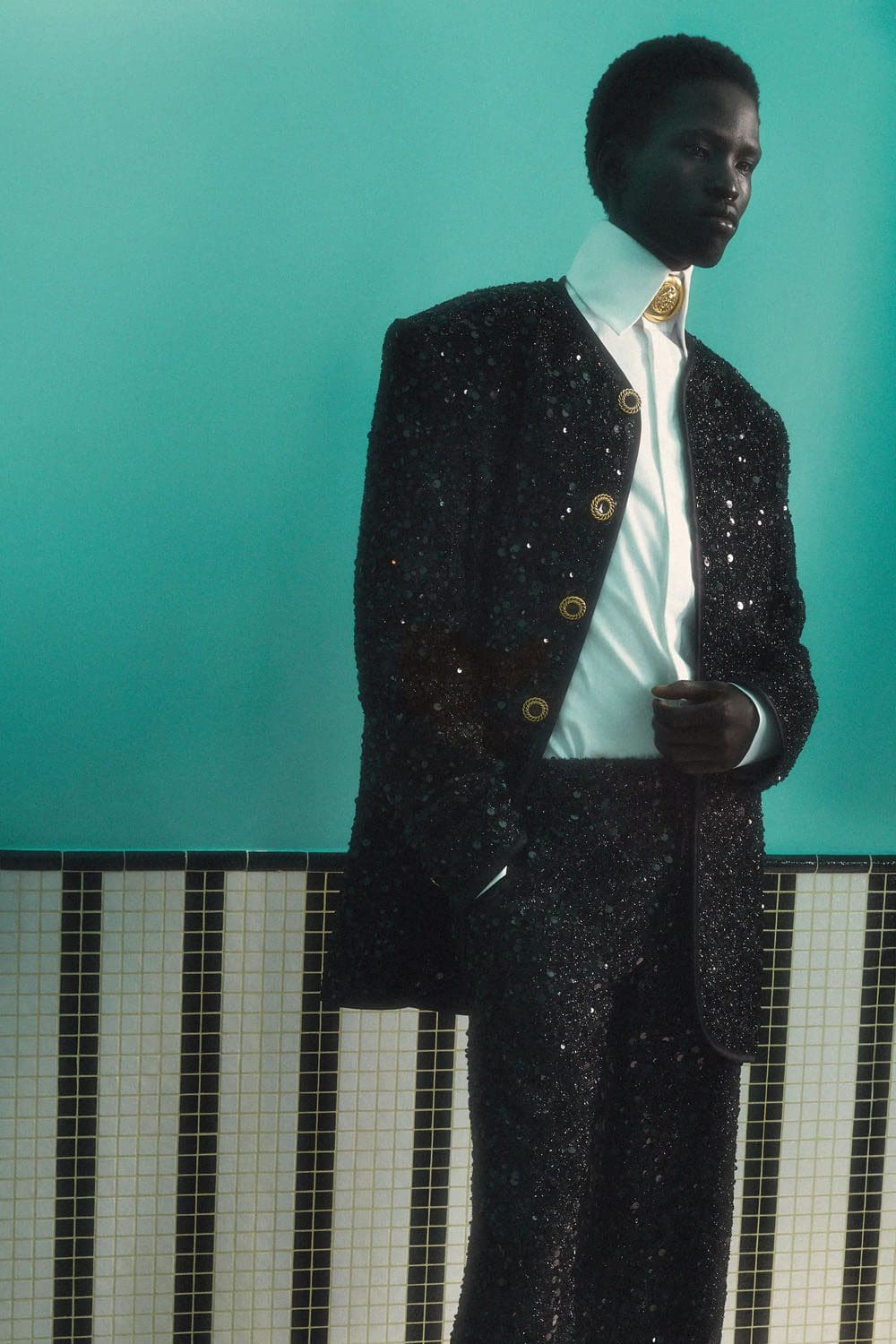 Balmain antes del otoño 2023 Runway Magazine 64