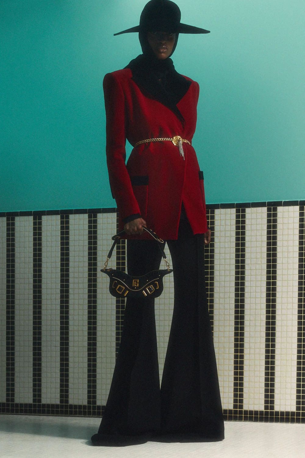 Balmain antes del otoño 2023 Runway Magazine 71