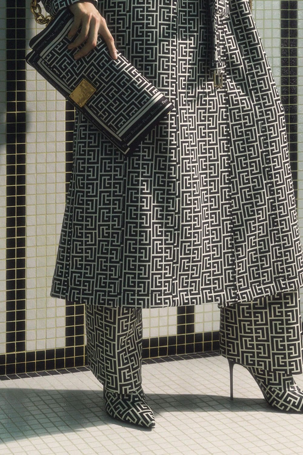 Balmain antes del otoño 2023 Runway Magazine 90