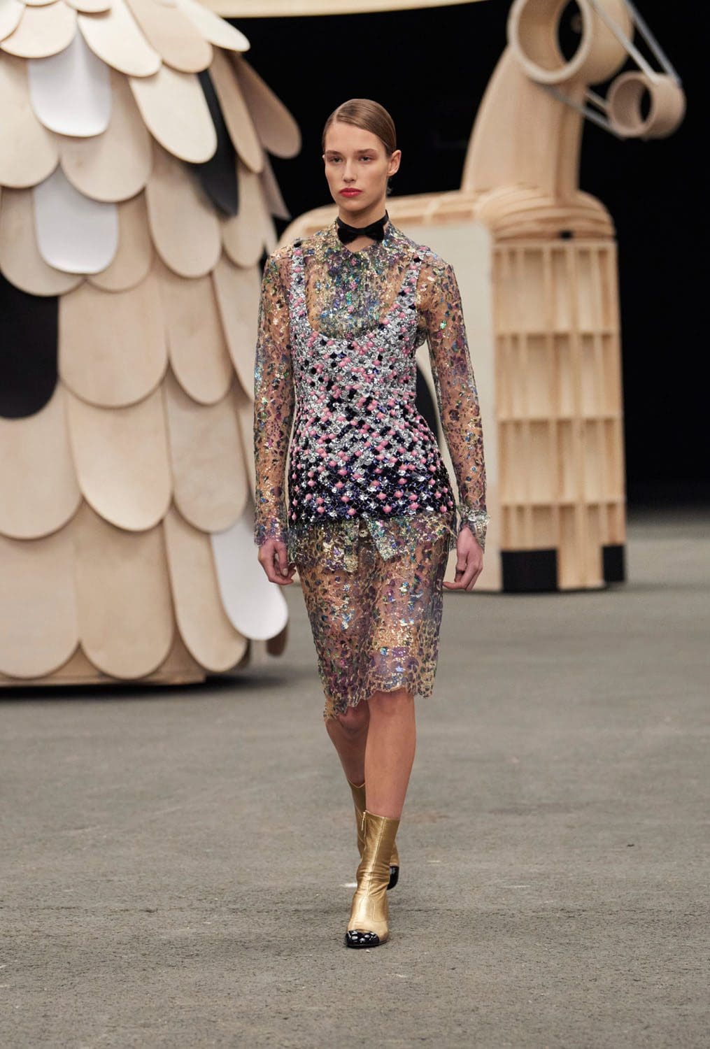 Chanel Haute Couture Spring Summer 2023 Runway Magazine 33