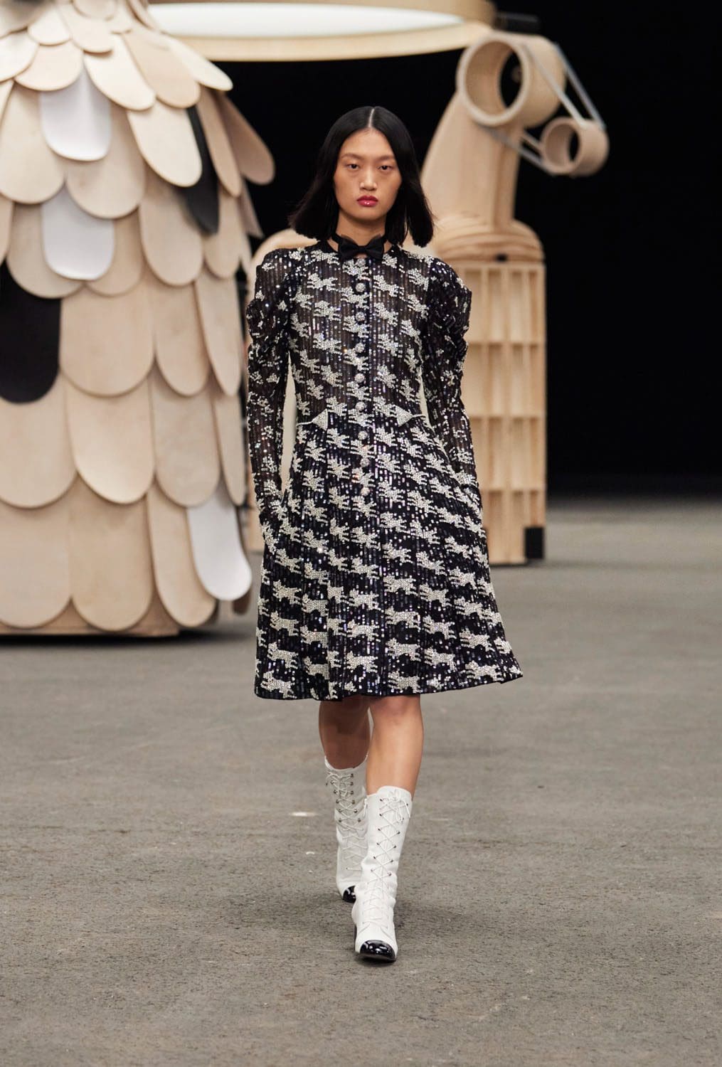 Chanel Haute Couture Spring Summer 2023 Runway Magazine 38