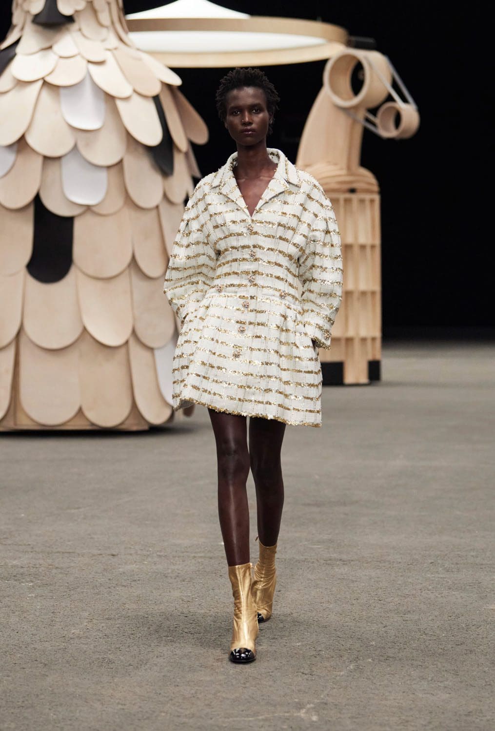 Chanel Haute Couture Spring Summer 2023 Runway Magazine 4