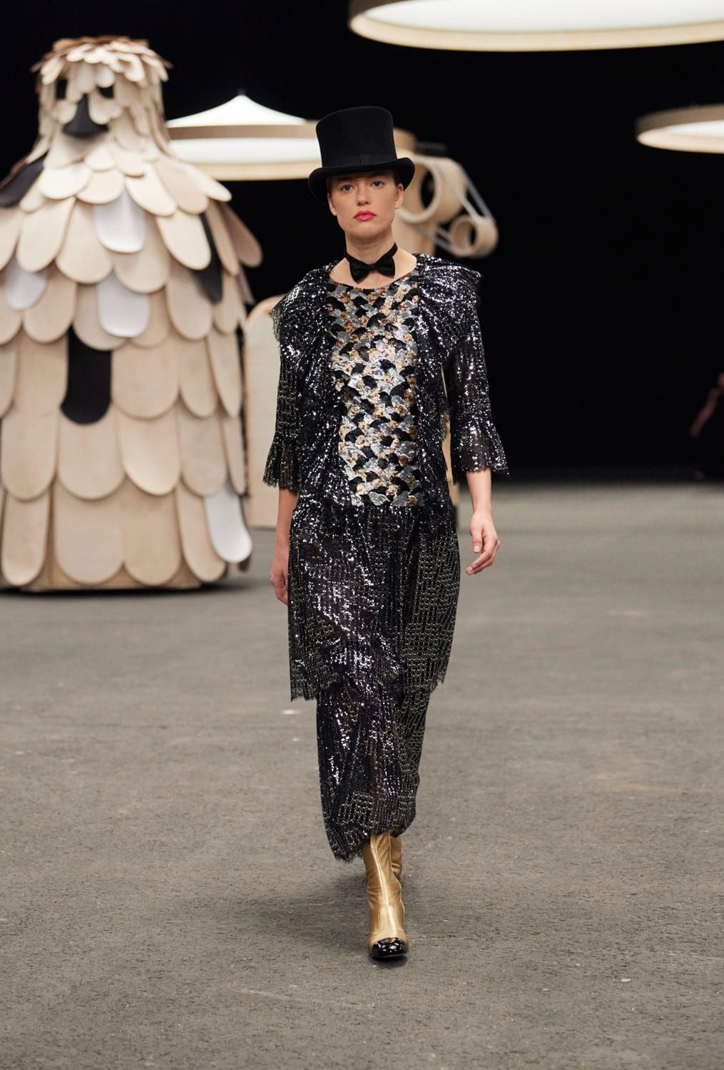 Chanel Haute Couture Spring Summer 2023 Runway Magazine 41