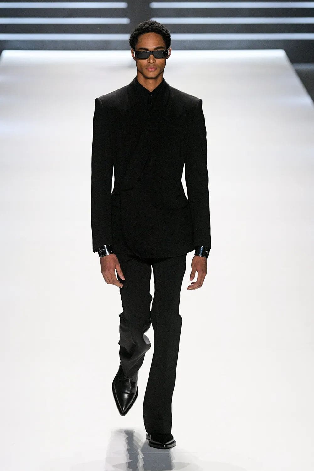 Dolce Gabbana Otoño Invierno 2023 2024 Ropa de Caballero Runway Magazine 20