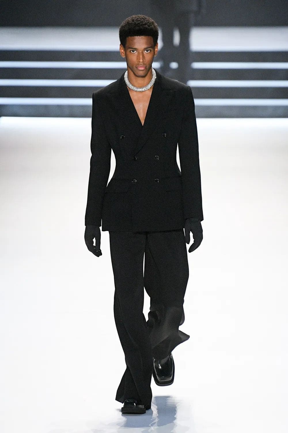 Dolce Gabbana Otoño Invierno 2023 2024 Ropa de Caballero Runway Magazine 28