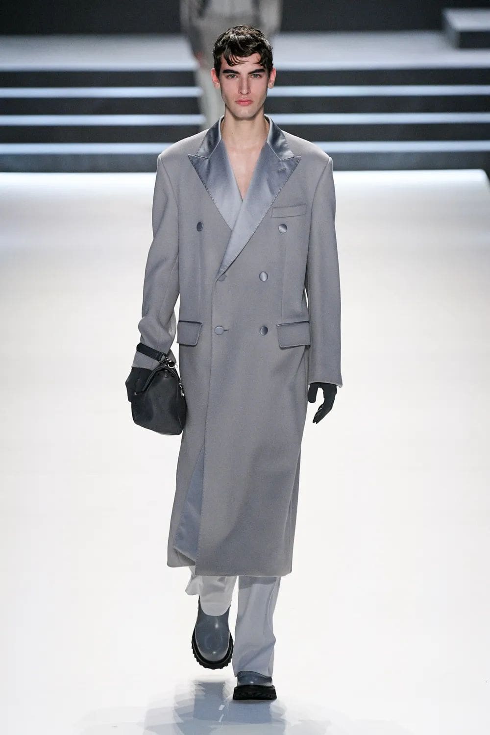 Dolce Gabbana Otoño Invierno 2023 2024 Ropa de Caballero Runway Magazine 30