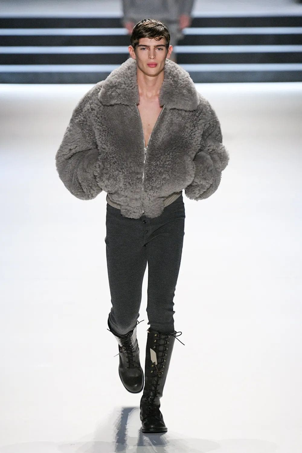Dolce Gabbana Otoño Invierno 2023 2024 Ropa de Caballero Runway Magazine 42