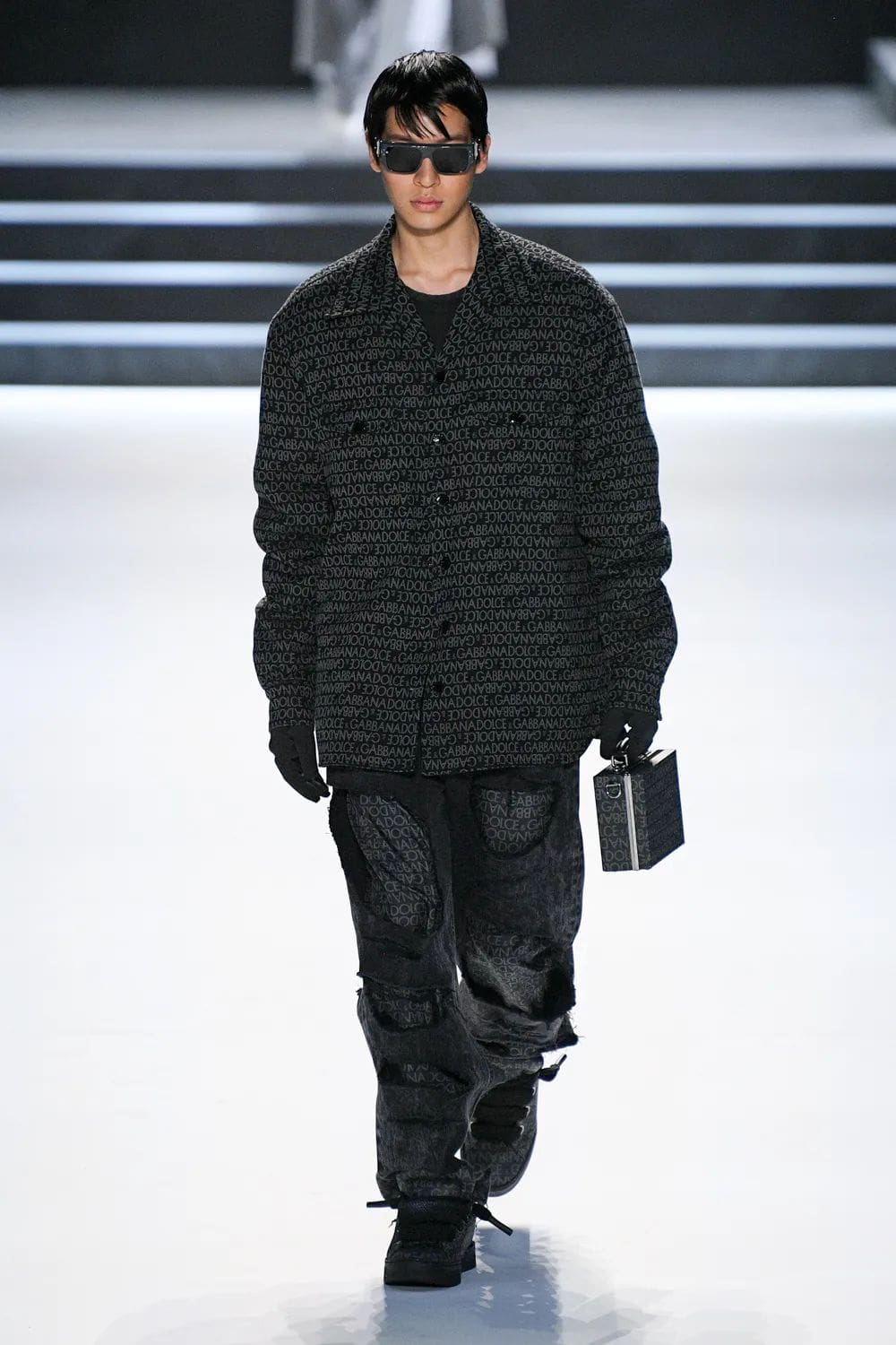 Dolce Gabbana Otoño Invierno 2023 2024 Ropa de Caballero Runway Magazine 48