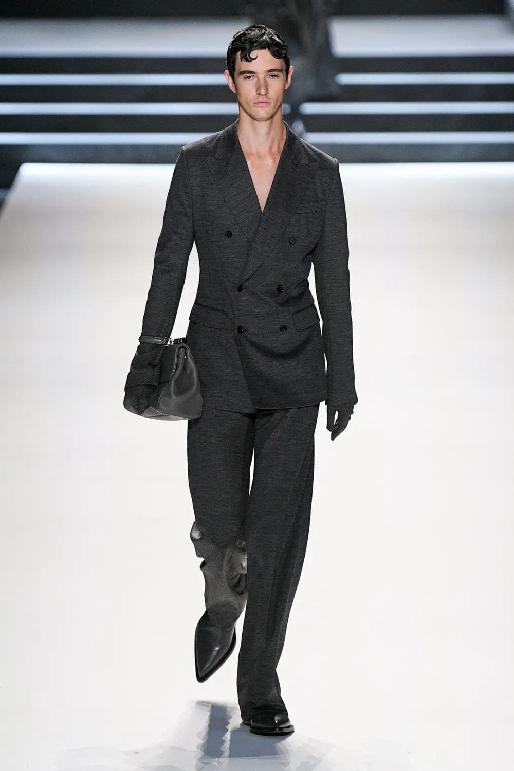 Dolce Gabbana Otoño Invierno 2023 2024 Ropa de Caballero Runway Magazine 52