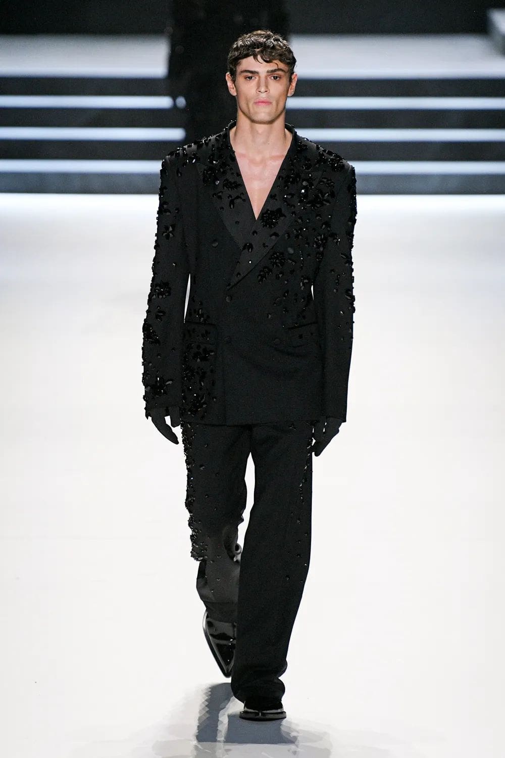 Dolce Gabbana Otoño Invierno 2023 2024 Ropa de Caballero Runway Magazine 75