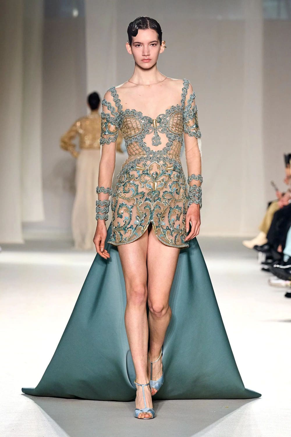 Elie Saab Alta Costura Primavera Verano 2023 Runway Magazine 11
