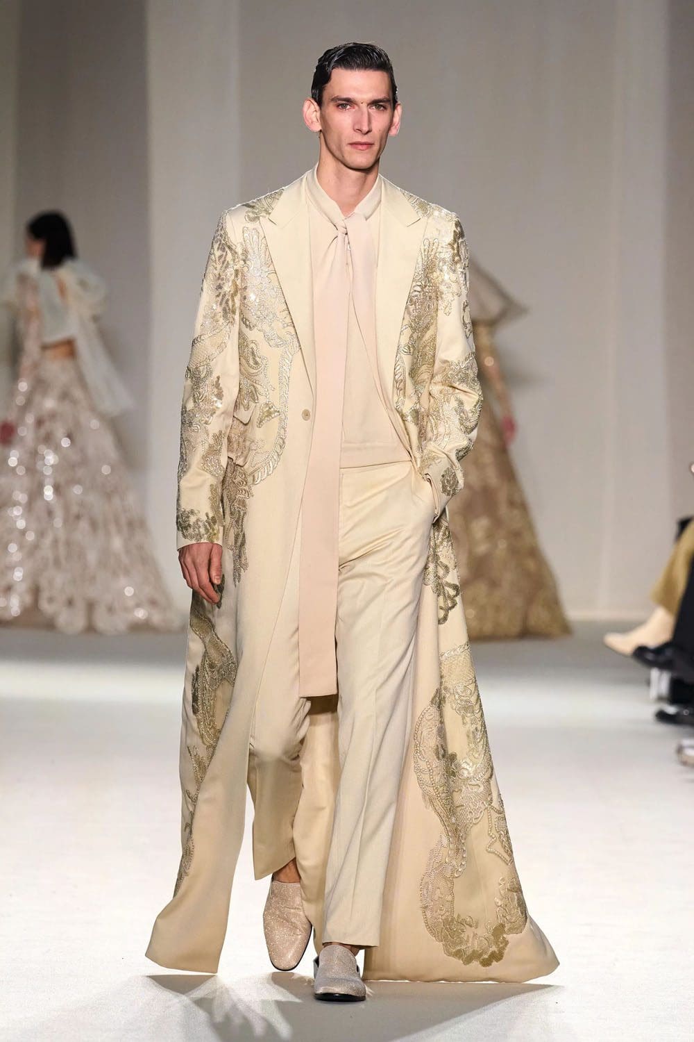 Elie Saab Alta Costura Primavera Verano 2023 Runway Magazine 43