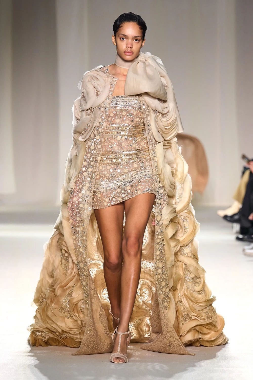 Elie Saab Alta Costura Primavera Verano 2023 Runway Magazine 46