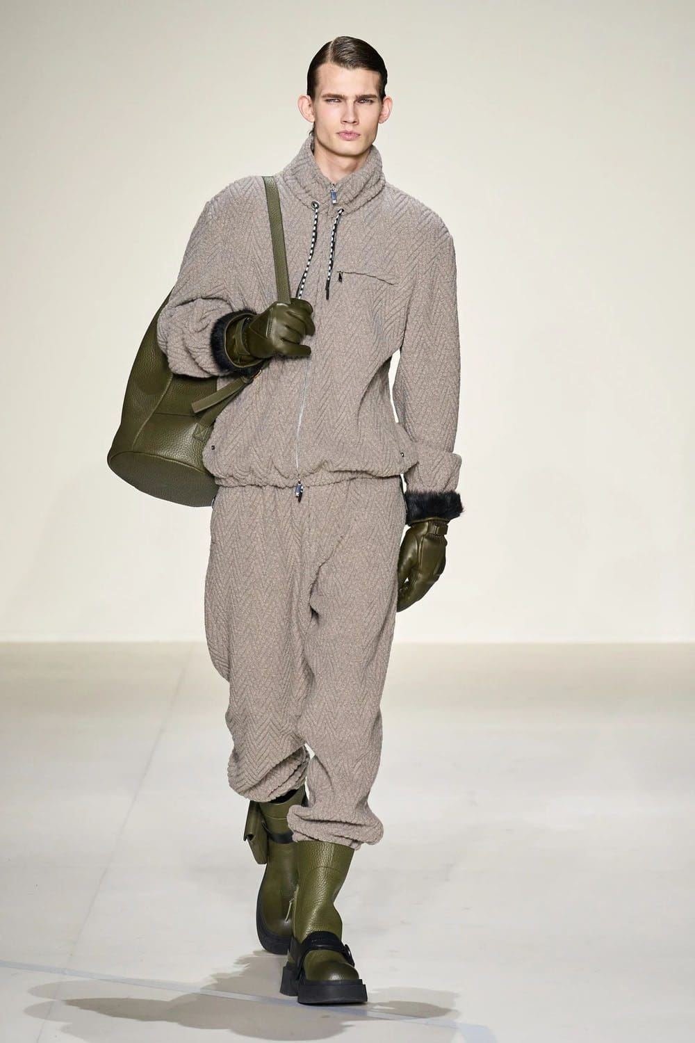 Emporio Armani Fall Winter 2023 2024 Menswear Runway Magazine 15