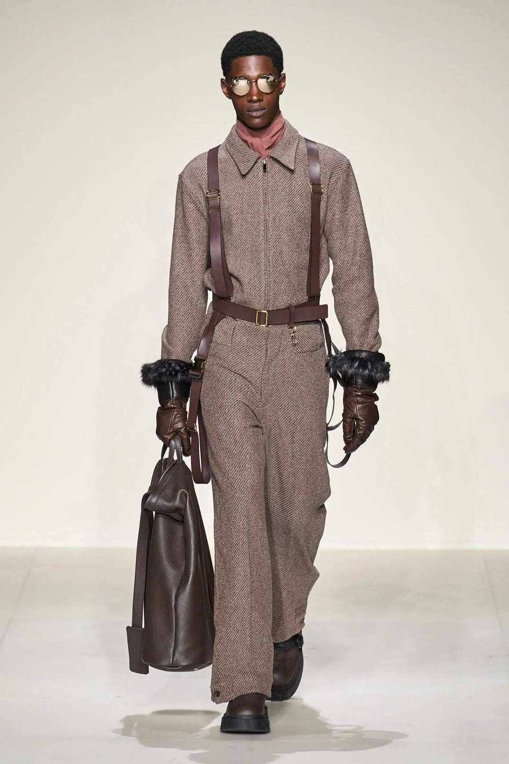 Emporio Armani Fall Winter 2023 2024 Menswear Runway Magazine 17