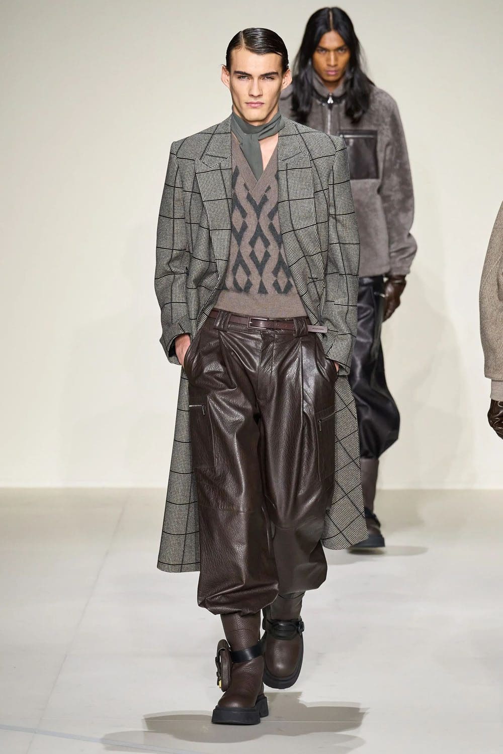 Emporio Armani Fall Winter 2023 2024 Menswear Runway Magazine 19