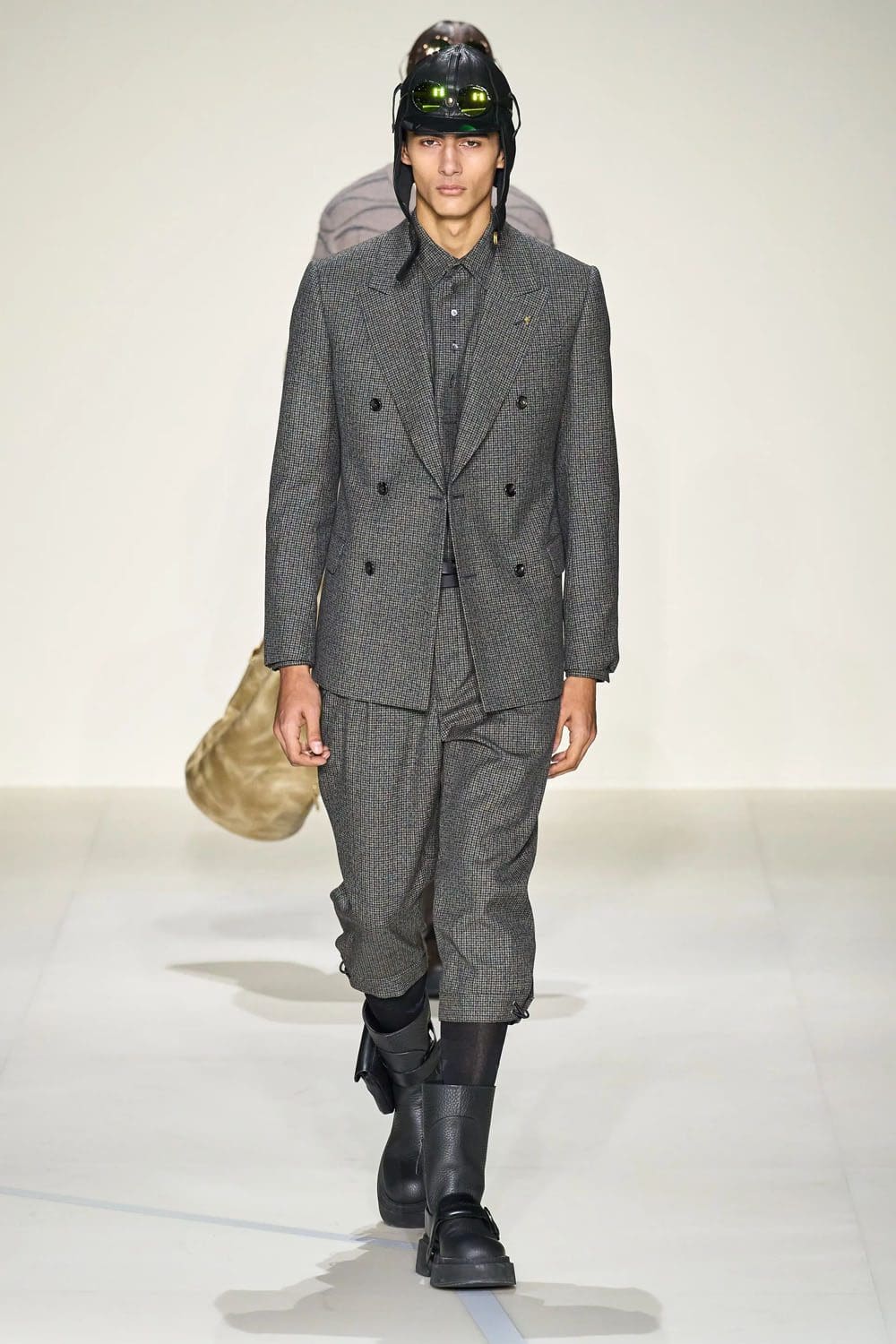 Emporio Armani Fall Winter 2023 2024 Menswear Runway Magazine 5