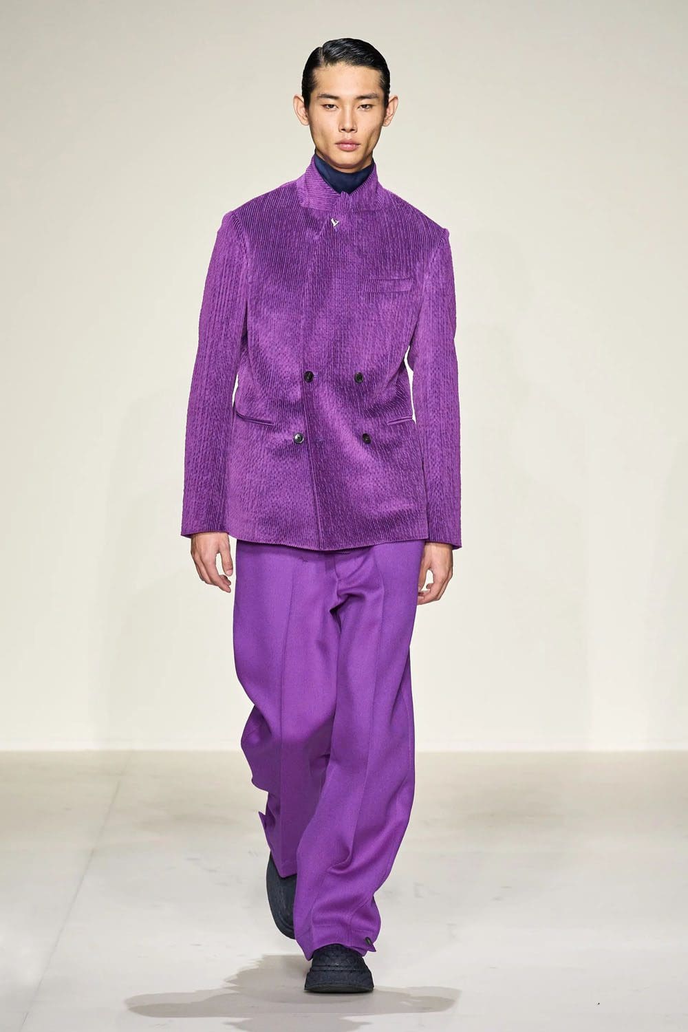 Emporio Armani Fall Winter 2023 2024 Menswear Runway Magazine 72