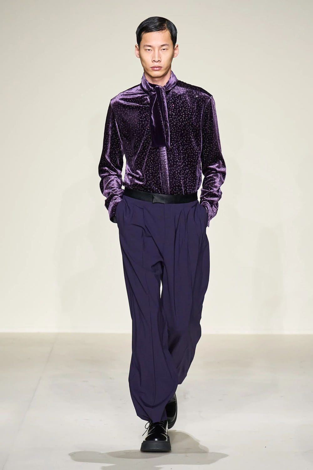 Emporio Armani Fall Winter 2023 2024 Menswear Runway Magazine 96