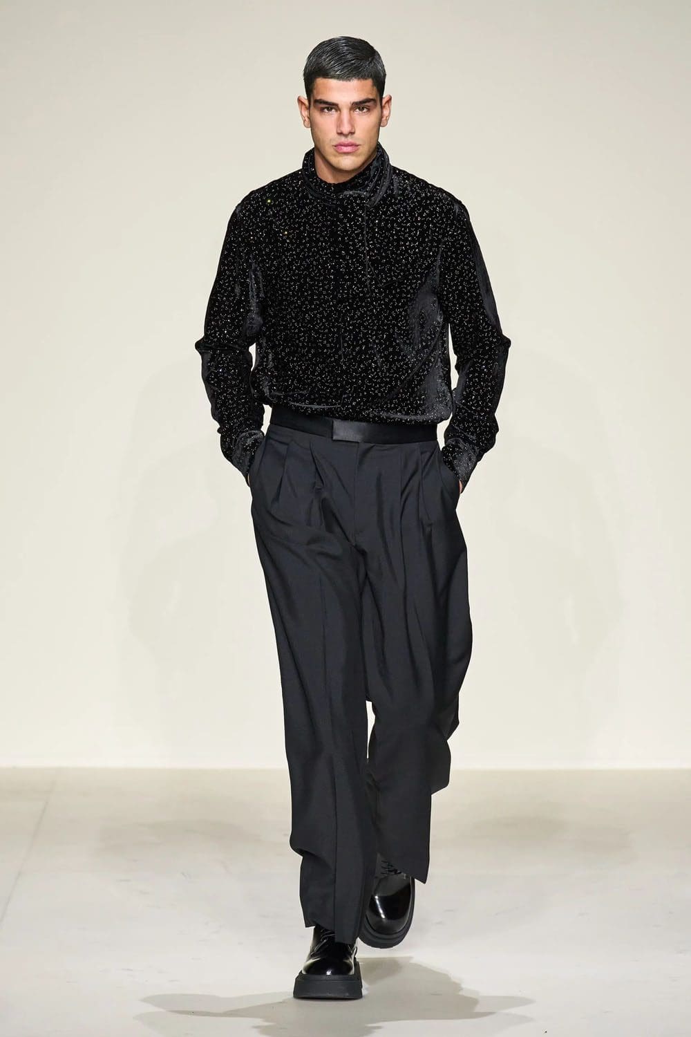 Emporio Armani Fall Winter 2023 2024 Menswear Runway Magazine 97
