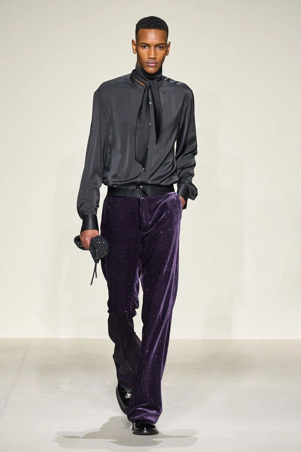 Emporio Armani Fall Winter 2023 2024 Menswear Runway Magazine 99