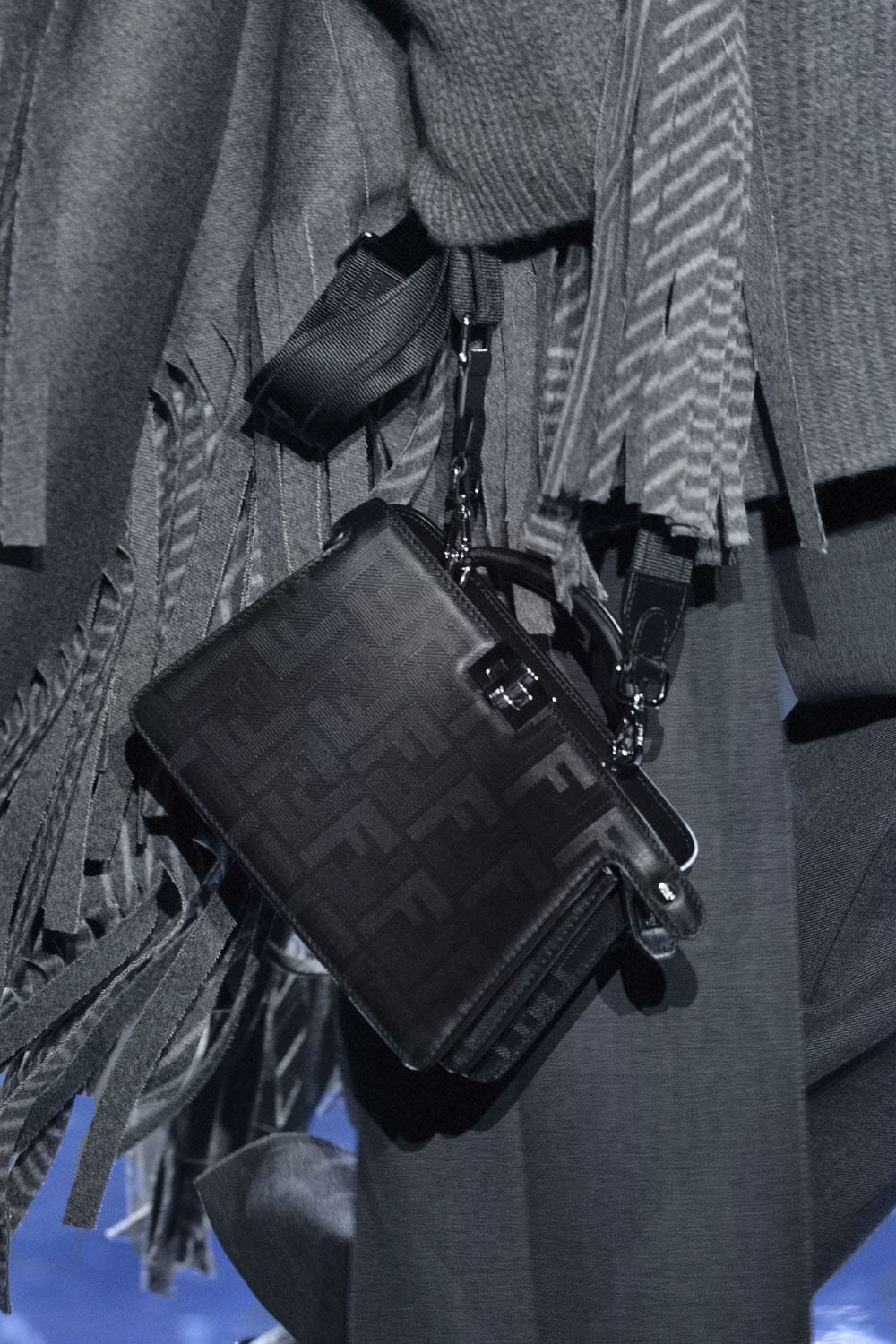 Fendi Close Up Fall 2023 2024 Menswear Runway Magazine 28