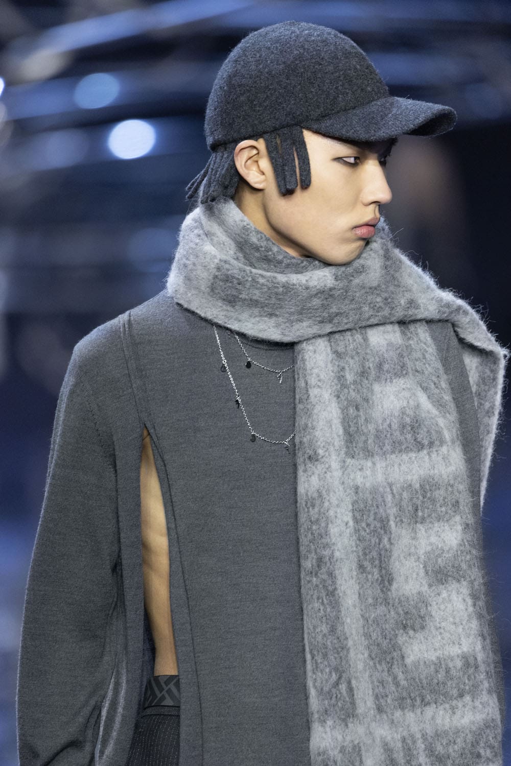 Fendi Close Up Fall 2023 2024 Menswear Runway Magazine 30