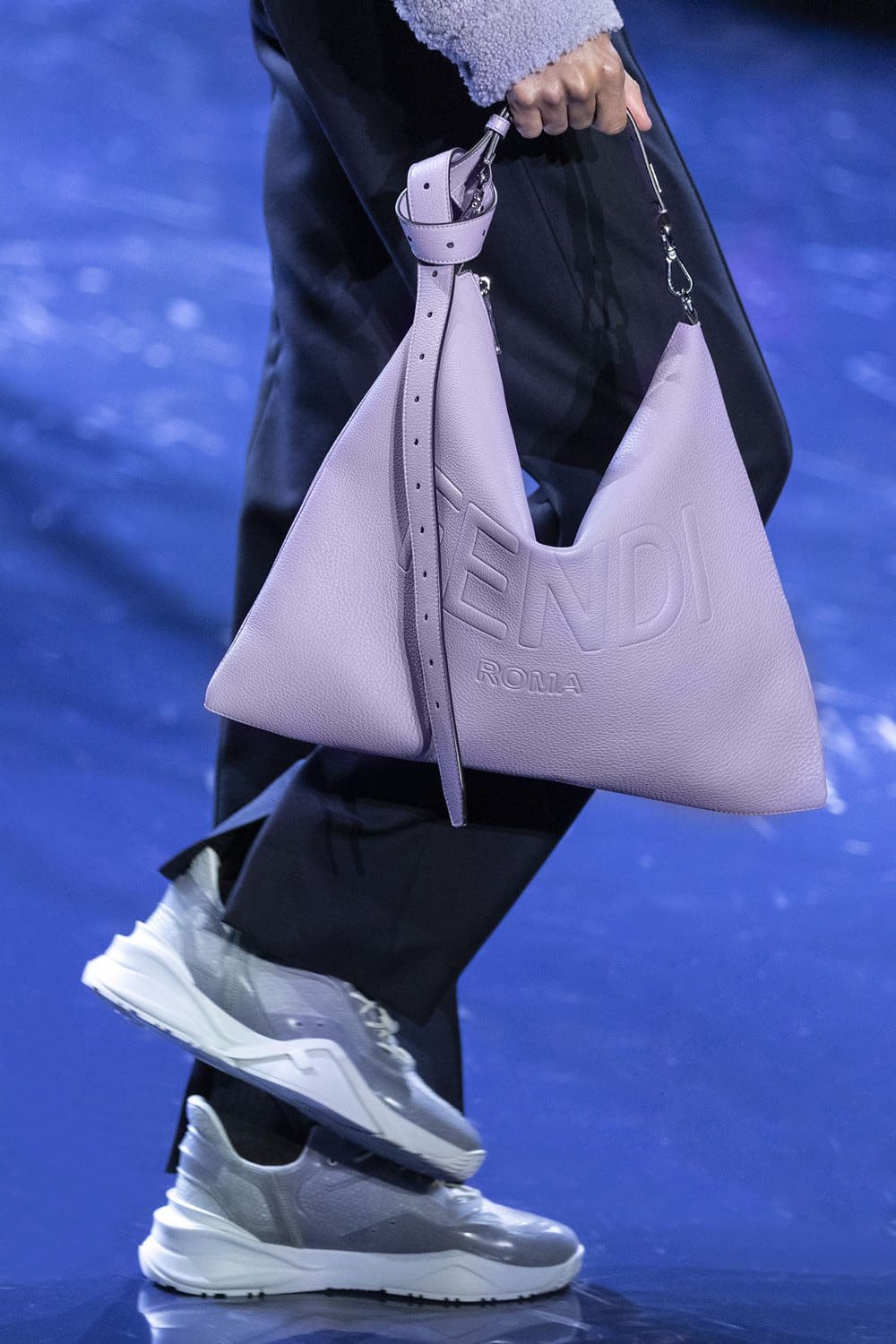 Fendi Close Up Fall 2023 2024 Menswear Runway Magazine 33