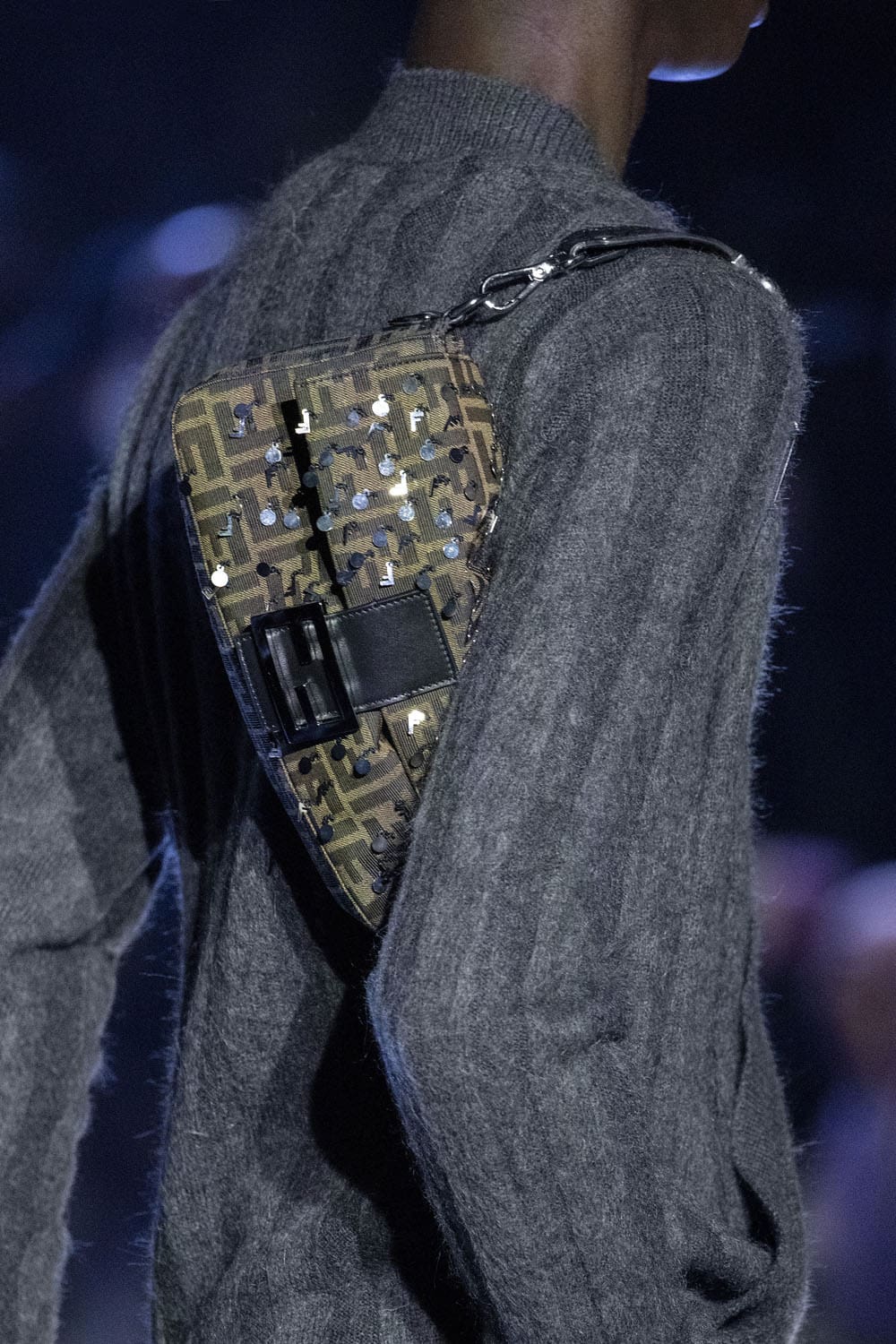 Fendi Close Up Fall 2023 2024 Menswear Runway Magazine 5