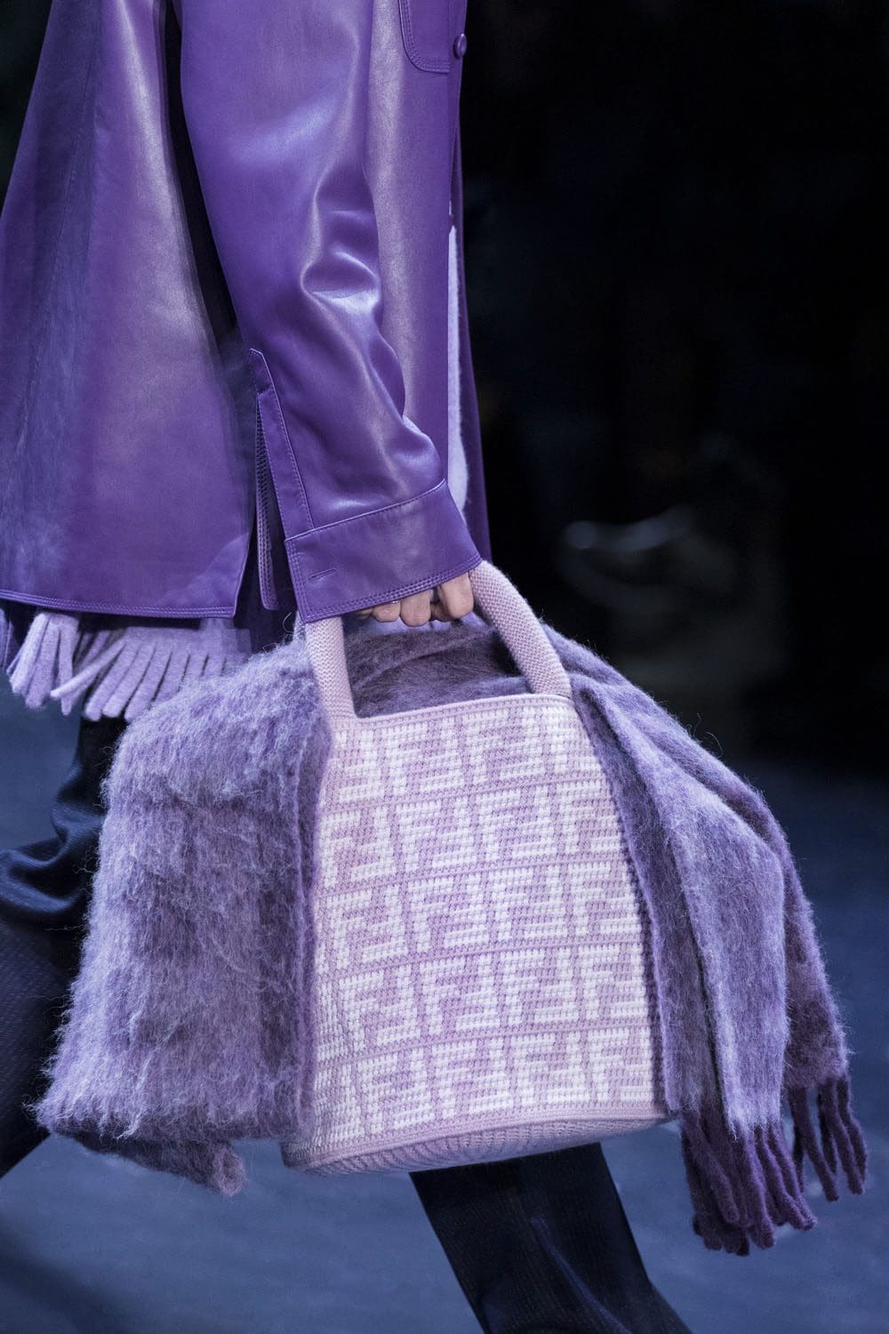 Fendi Close Up Fall 2023 2024 Menswear Runway Magazine 53