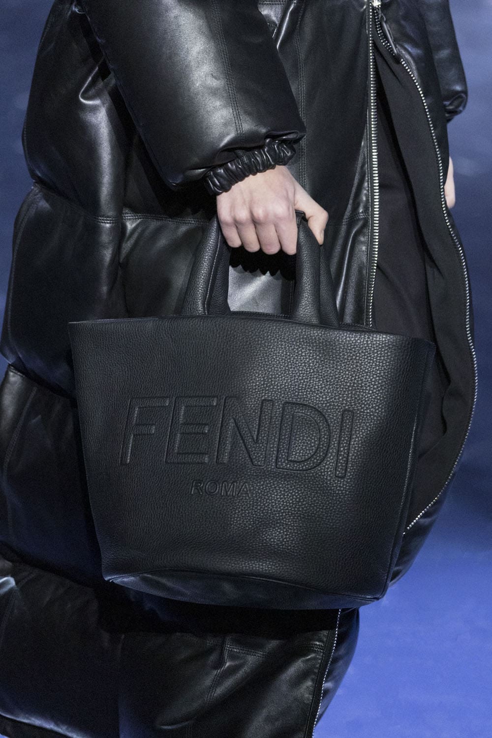 Fendi Close Up Fall 2023 2024 Menswear Runway Magazine 59