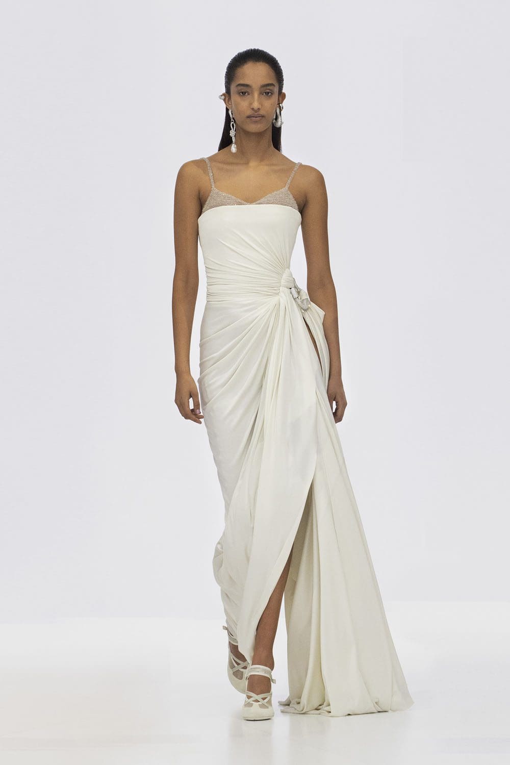 Fendi Couture Spring Summer 2023 Runway Magazine 12