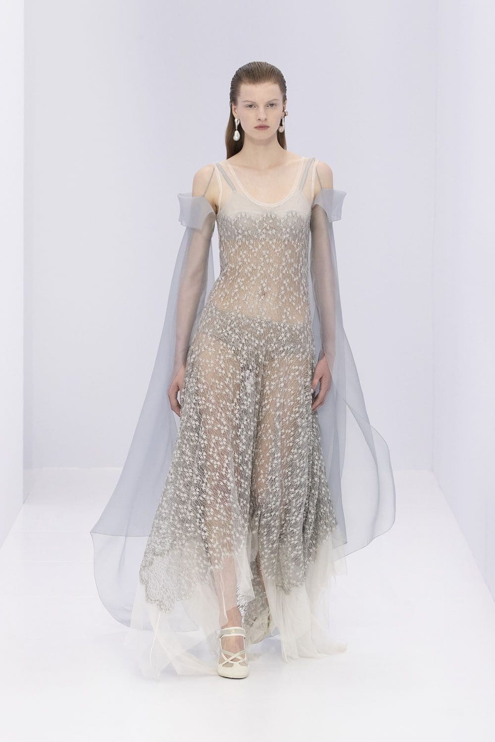 Fendi Couture Spring Summer 2023 Runway Magazine 30