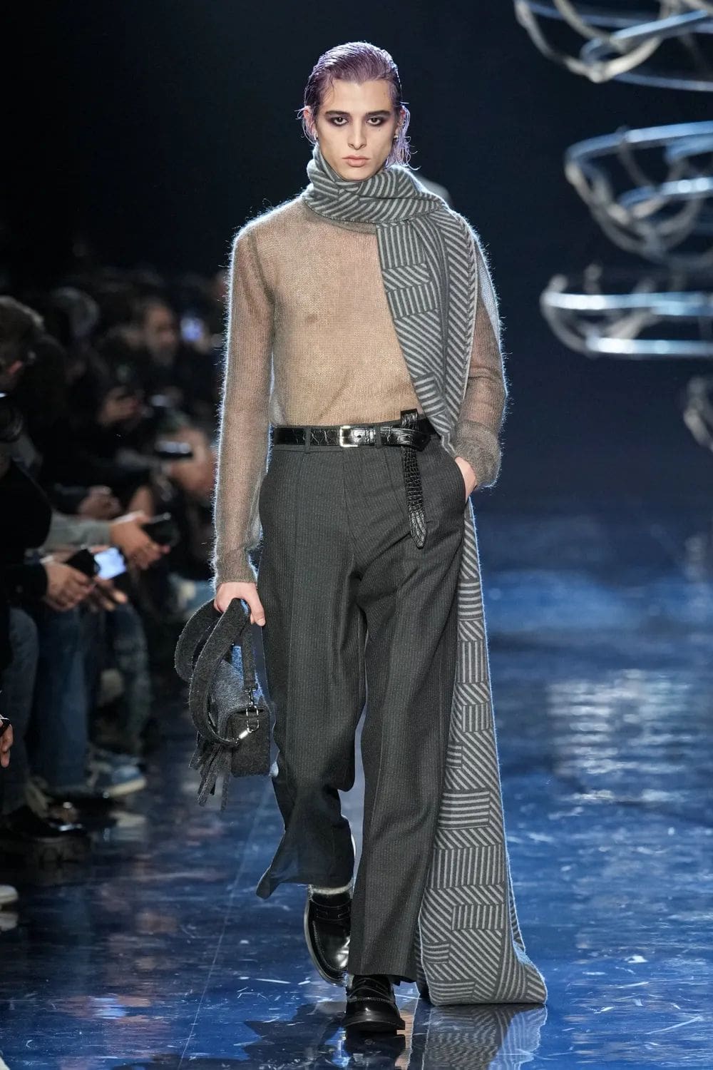 Fendi Fall Winter 2023 2024 Menswear Runway Magazine 17