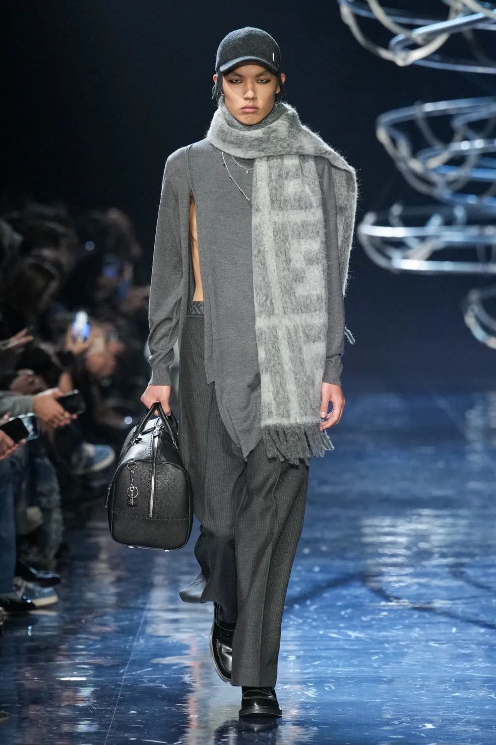 Fendi Fall Winter 2023 2024 Menswear Runway Magazine 20