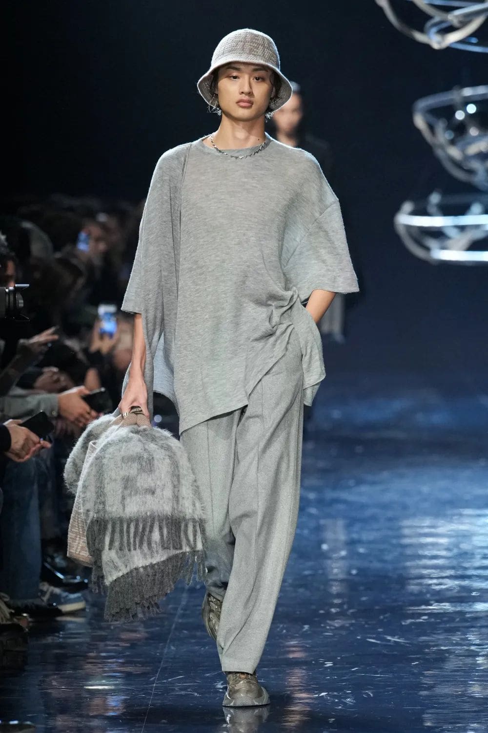 Fendi Fall Winter 2023 2024 Menswear Runway Magazine 21
