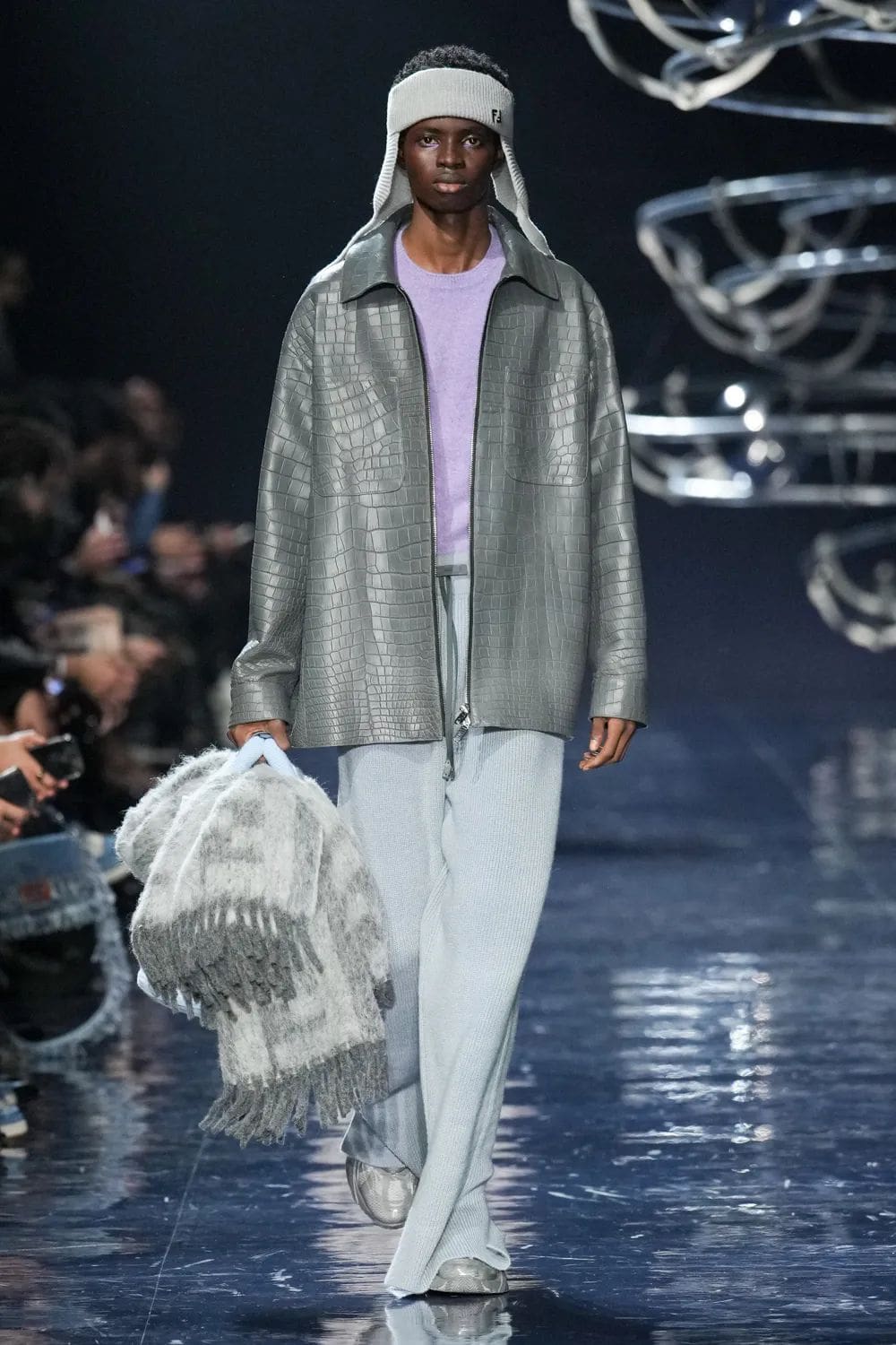 Fendi Fall Winter 2023 2024 Menswear Runway Magazine 44