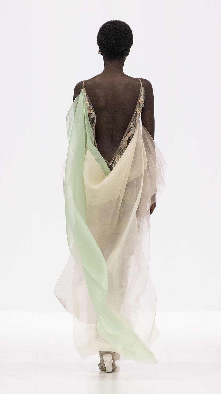 Fendi Haute Couture Spring Summer 2023 Details Close Up Runway Magazine 111