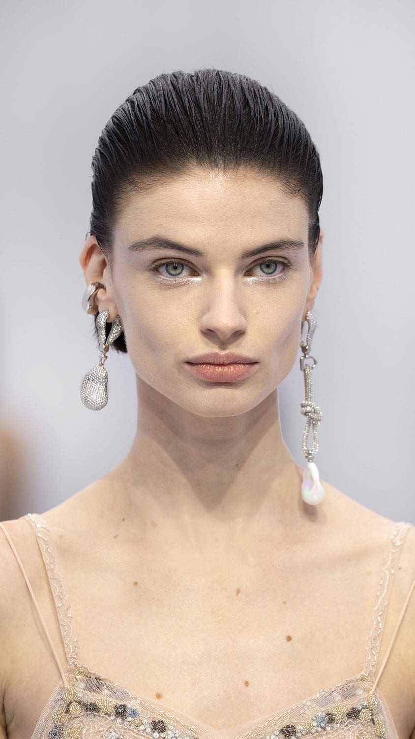 Fendi Haute Couture Spring Summer 2023 Details Close Up Runway Magazine 113