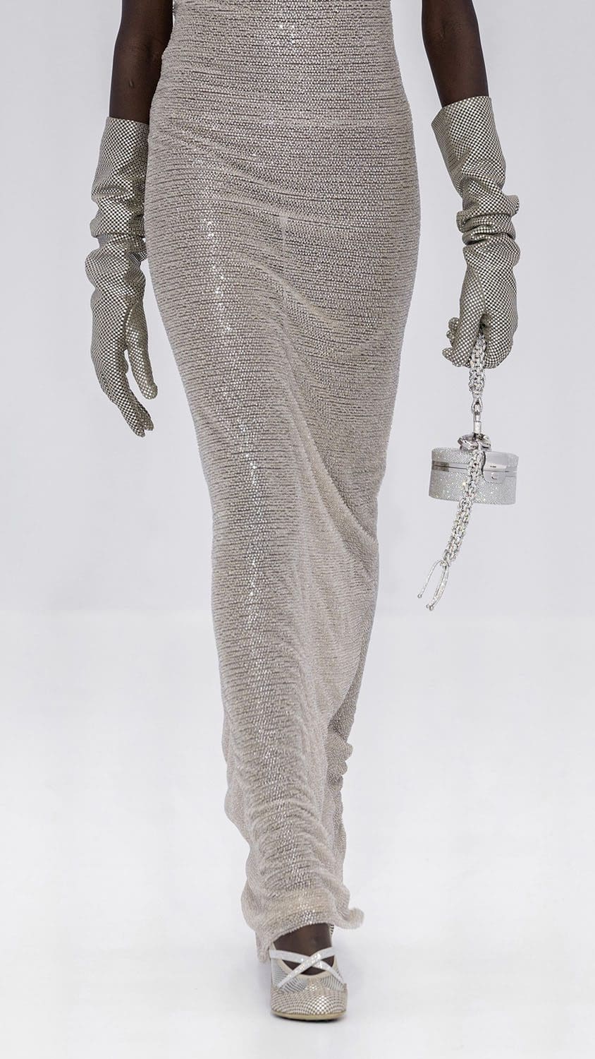 Fendi Haute Couture Spring Summer 2023 Details Close Up Runway Magazine 12