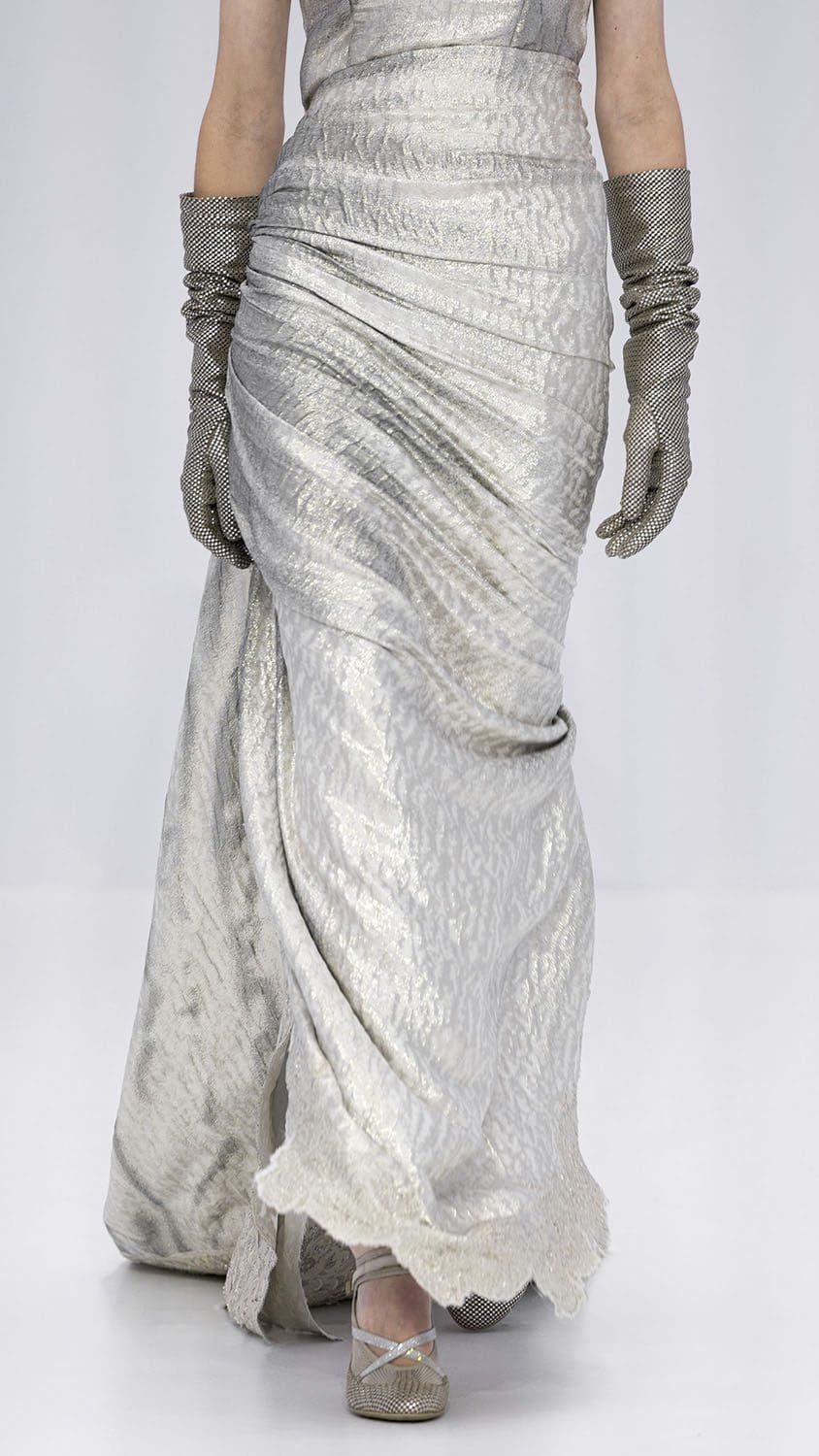 Fendi Haute Couture Spring Summer 2023 Details Close Up Runway Magazine 15