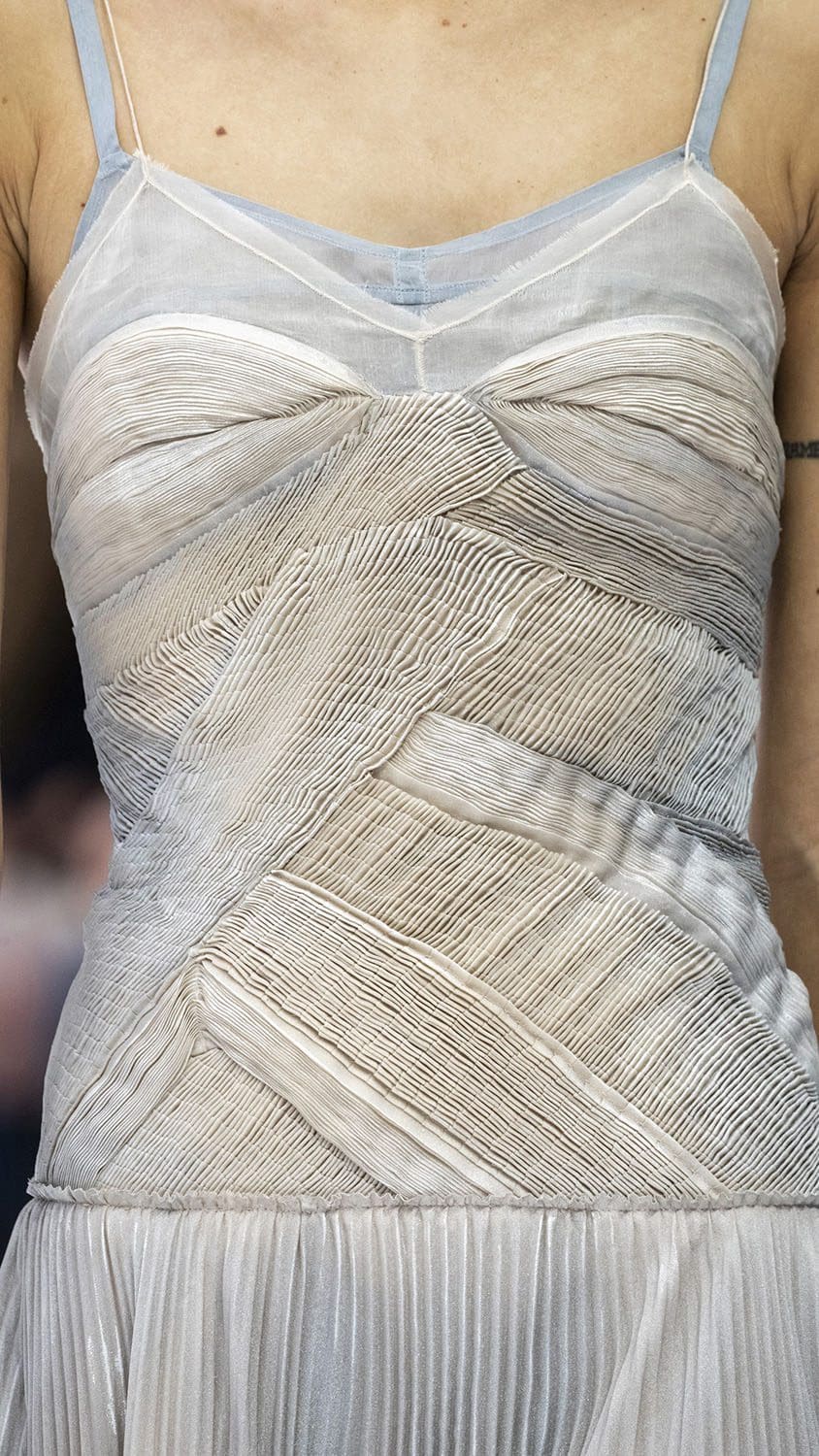 Fendi Haute Couture Spring Summer 2023 Details Close Up Runway Magazine 18
